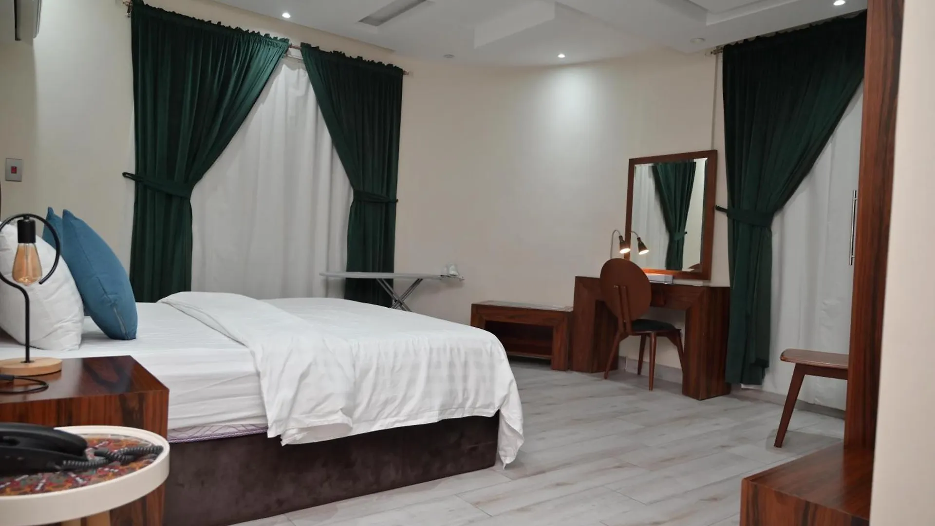 Lamasat Al -Khair Served Apartments-Economic Džidda 0*,  Saúdská Arábie